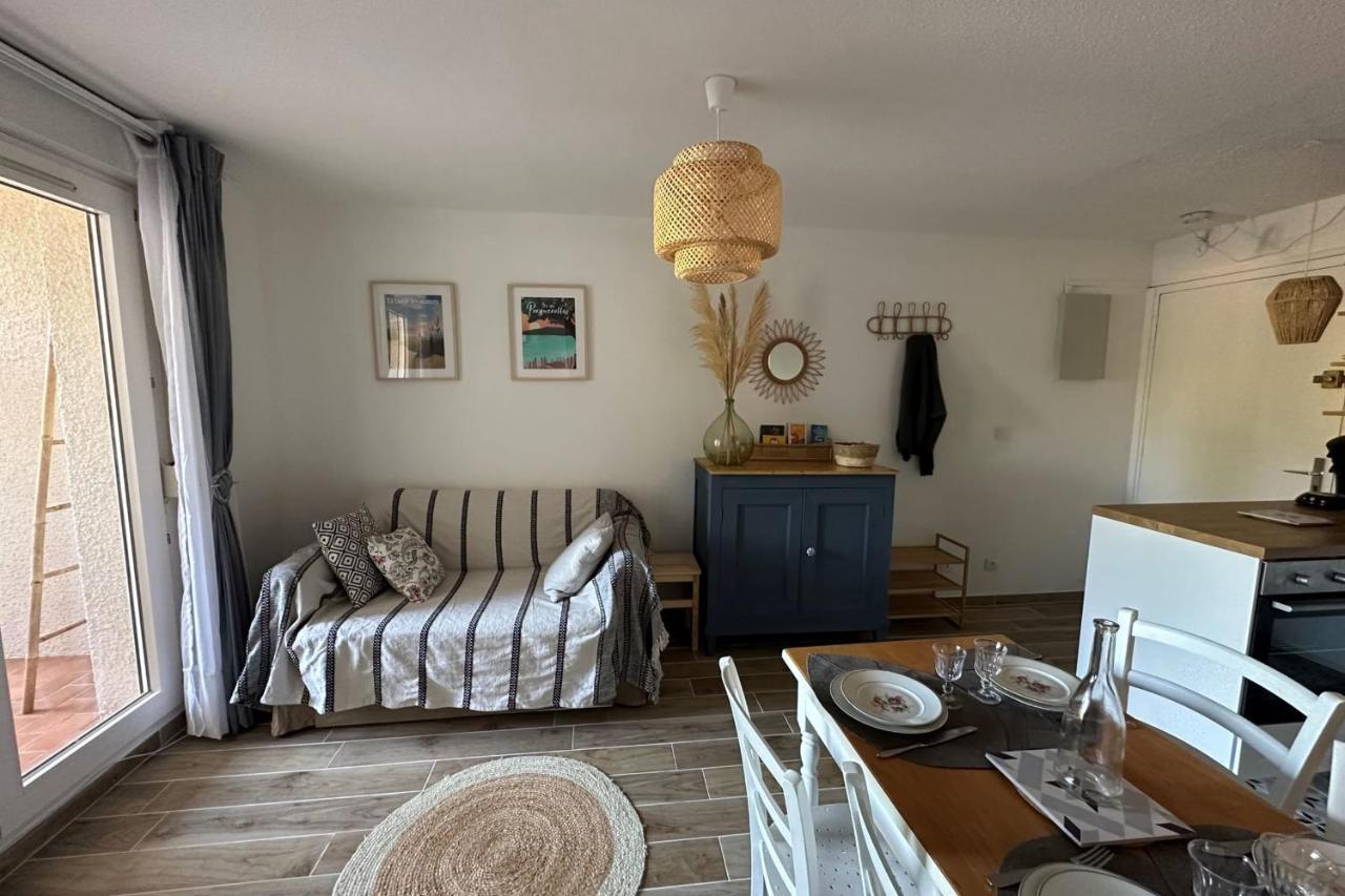 Very Cosy Apartment At 200 M From The Beaches Ла-Лонд-ле-Мор Екстер'єр фото