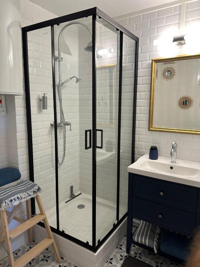 Very Cosy Apartment At 200 M From The Beaches Ла-Лонд-ле-Мор Екстер'єр фото